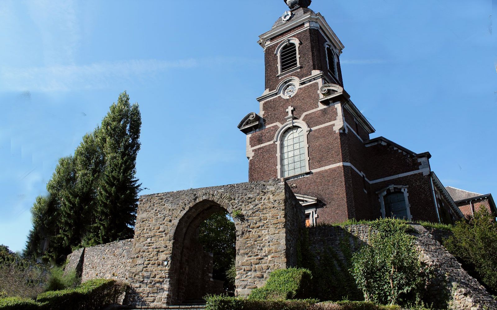 Eglise de Haccourt maintenant